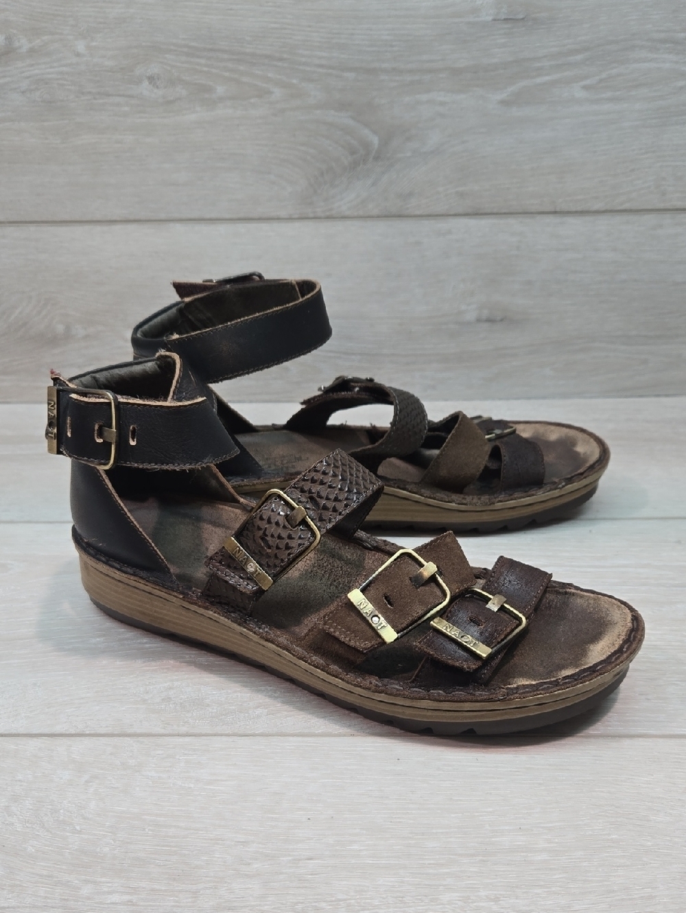 Naot Women's Brown Leather Buckle Gladiator Sandals Wedge Platform Shoea 40/9-9.